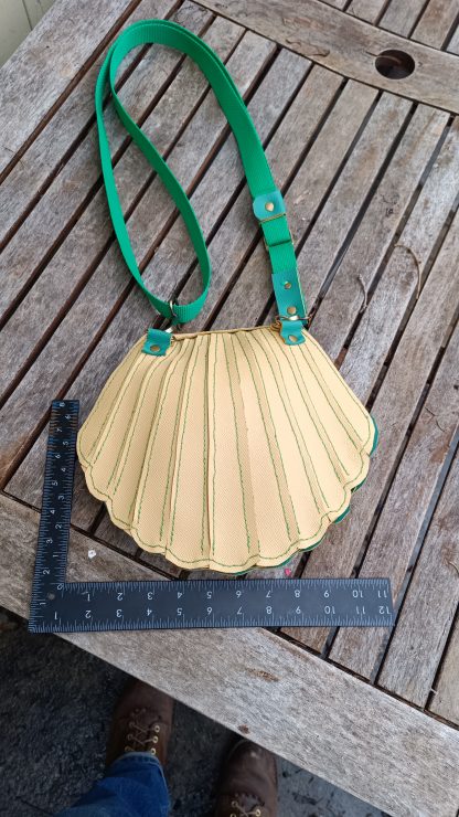 Leather Clam Shell Purse