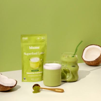 Blume Superfood Latte Powder - Matcha Coconut (25 Servings) - Image 2