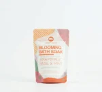 Handcrafted refreshing soak with grapefruit and mint by Happy Hippo
