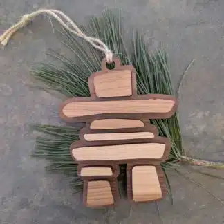 Foxwood Gifts Canada – Inukshuk Wayfinder Ornament (Wood Christmas Souvenir)