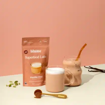 Blume Superfood Latte Powder - Vanilla Chai - Image 2