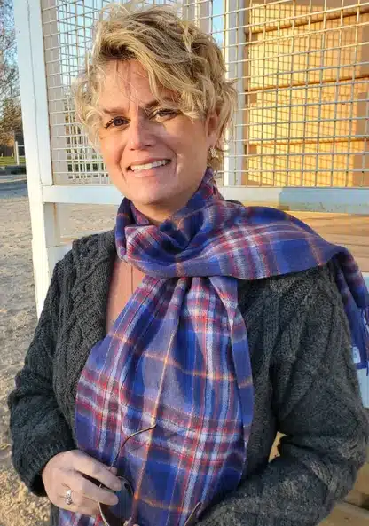Patrick King Woollen Company - Esprit du Québec Lambswool Tartan Scarf - Image 2