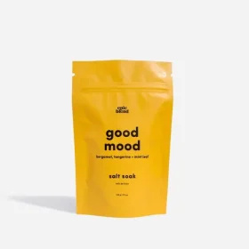 Epic Blend Good Mood Salt Soak bag with bergamot and spearmint essential oils
