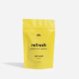 Epic Blend Refresh Salt Soak bag with citrus and peppermint essential oils