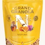 La Fourmi Grand Granola Nature Honey Roasted bag standing on a plain white background
