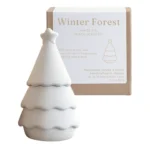 Studio Akiyo Winter Forest Bougie en bois en forme d’arbre dans un récipient blanc en forme d’arbre avec boîte d’emballage