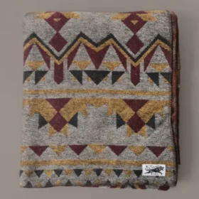 Wool Cabin Blanket Algonquin by MTN.HEAD, 90% wool 10% polyester, 70 x 58 inches, cut and sewn in Toronto, Ontario